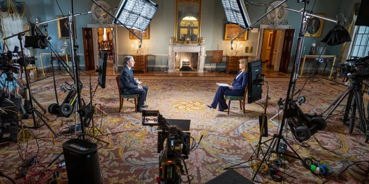 Spindoktor-Expertenservice von Norbert Peter, Justin Peter und XINELOYD GmbH - Professionelle Kommunikationsberatung