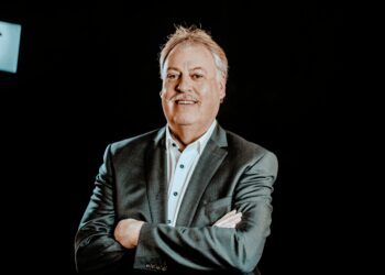 Dietmar Scheffel beim internationalen Netzwerken auf seiner informativen Reise durch Europas Finanzwelt