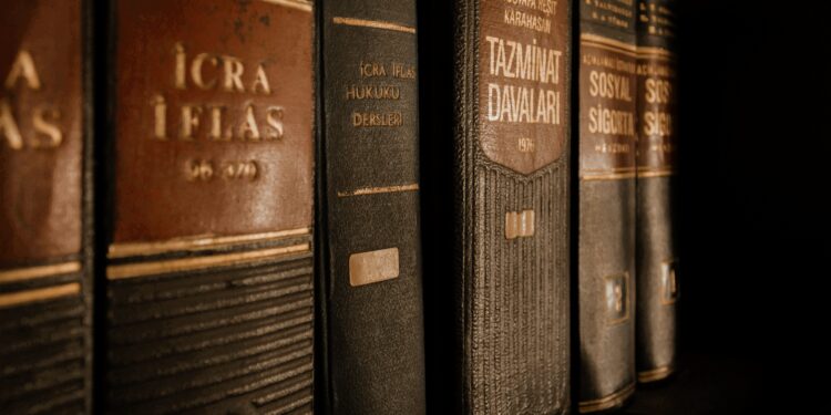 EWIV gründen: Wie Sie eine EWIV erfolgreich gründen – Expertentipps vom INSTITUT PERITUM 1 EWIV gründen