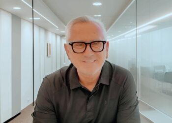 Vertragshilfe24: Christoph Kirchenstein, Ihr Partner für faire Versicherungsverträge und Rückforderungen 1 Bild Vertragshilfe24