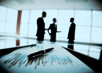 Bild Holding-Vergleich