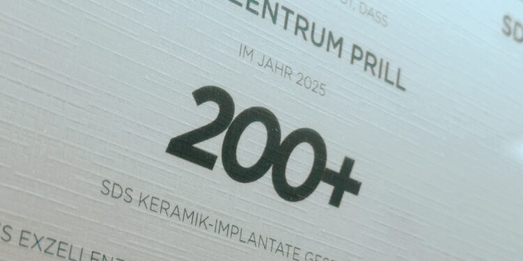 Prill Zahnzentrum Hannover SDS Partner für Implantologie 1 Zertifikat Zahnzentrum Prill 200+ SDS Keramik-Implantate 2025 – Symbol für Implantologie in Hannover